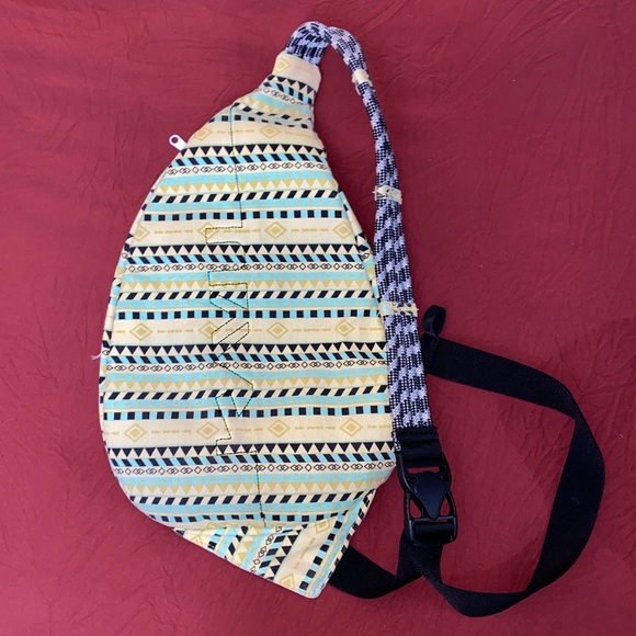 KAVU Rope Sling Backpack - Picture 3 of 4